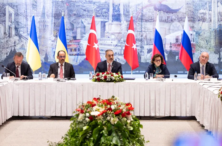 Rossiya rasmiylari, Moskva-Kiyev muzokaralari Istanbulda "yaxshi natijalar" bergan dedi
