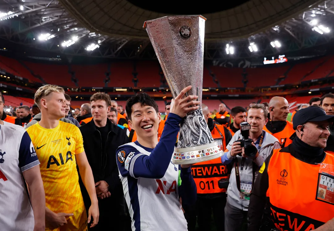 Ligue Europa: Tottenham domine Manchester United en finale et brise sa malédiction